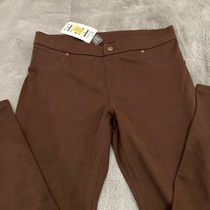 HUE Chocolate Brown Leggings